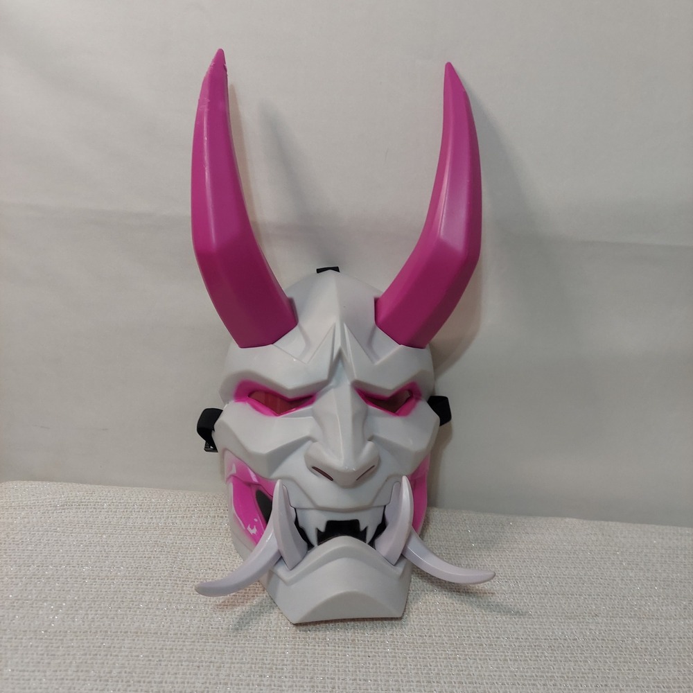 Hasbro Fortnite Victory Royale Series Fade Mask Collectible Roleplay Toy